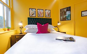 Hux Hotel, Kensington